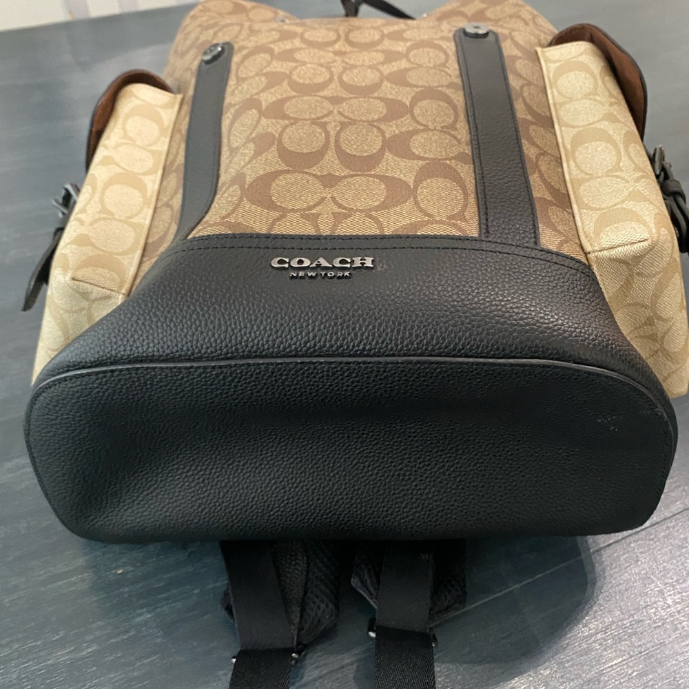 Coach New York H2121-C6081 Men’s Backpack - Picture 4 of 8